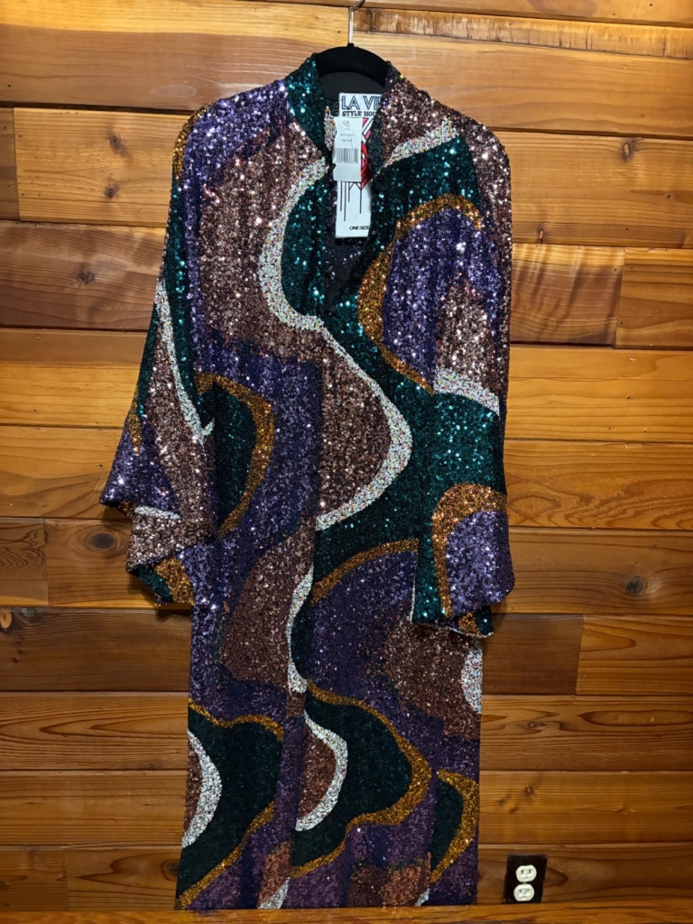 La Vie Style House En Rose Multicolor Sequin Wave Dress in Purple, Green, Gold